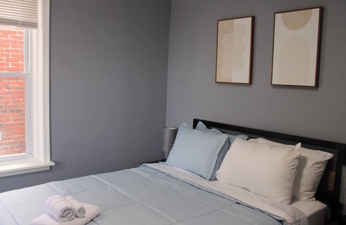 Wilmington House | Chic Downtown Home
