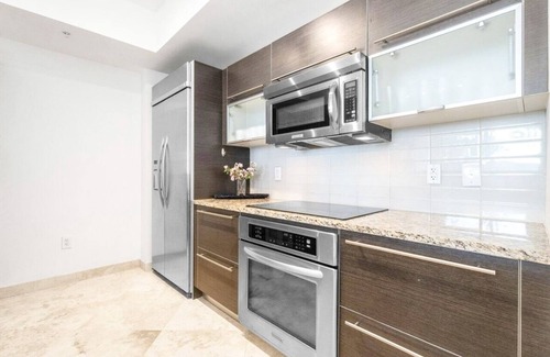 Downtown West Palm Beach Condo | Chic Downtown WPB 2/2 luxury condo