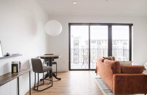 Yankee Hill Apartment | Chic East Side 1BR Apt with Balcony, Pool, and Gym