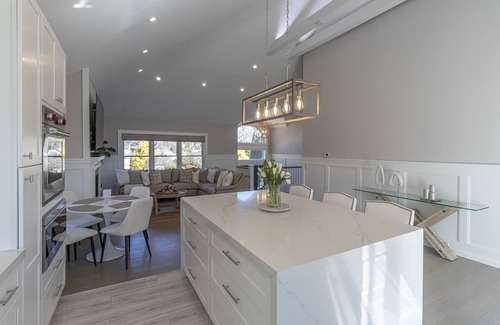 Hampton Bays House | Chic Hamptons Home near beach!