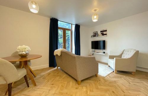 Barnsley Apartment | Chic Haven in Barnsley