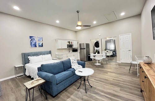 Highpoint Apartment | Chic Hideaway Studio Close to PIE Airport