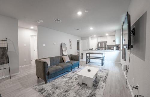 San Antonio House | Chic Home near Botanical Garden