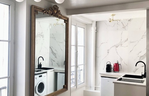 Montmartre Apartment | Chic Home Paris Montmartre