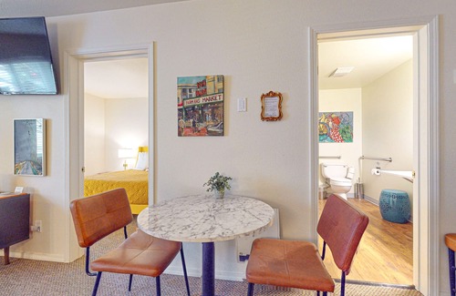 Adelma Beach Hotel | Chic hotel suite just steps away from Downtown Port Townsend