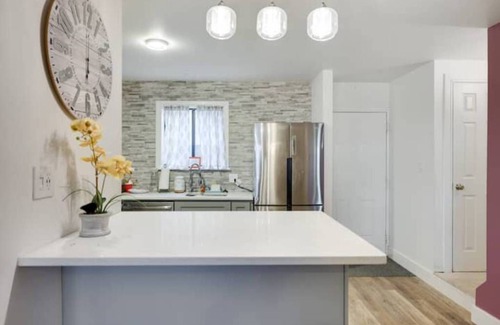 Village at Camelback House | Chic House Camelback Resort: Ski, Hike, Waterpark, Grill, Explore!