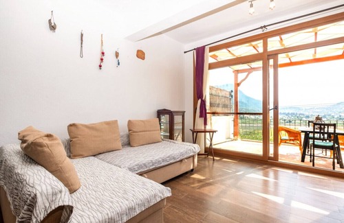 Golturkbuku Apartment | Chic House w/ Patio near Paradise Bay in Bodrum