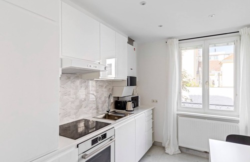 Wieden Apartment | Chic Innere Stadt 1BR w/Elevator, just refurbished, by Blueground