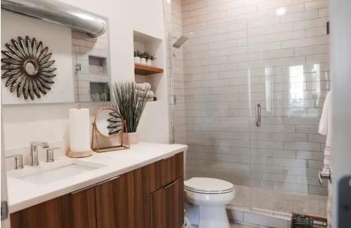Atlantic Station Area Apartment | Chic Lofts at Atlantic Station