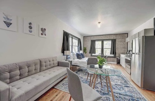 Lower East Side Apartment | Chic Milwaukee Studio, Walk to Beach & Brady St Eats