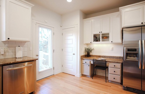 Overlook House | Chic Modern-Style 3 story Townhome in prime location