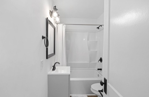 Kannapolis House | Chic Newly Remodeled Retreat, Close to Shopping & Parks!