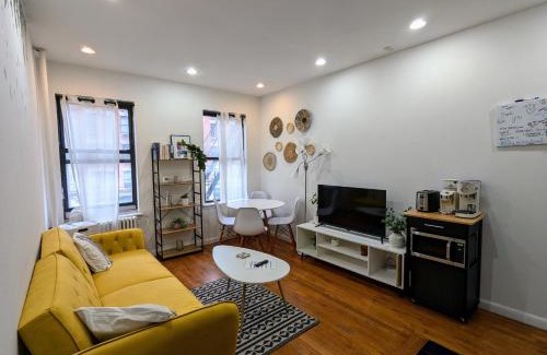 Union Square Apartment | Chic One Bedroom Retreat in Downtown Manhattan