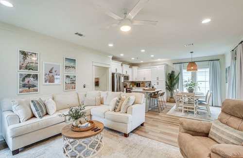 Laguna Beach Estates House | Chic Panama City Beach Home, Walk to Laguna Beach!
