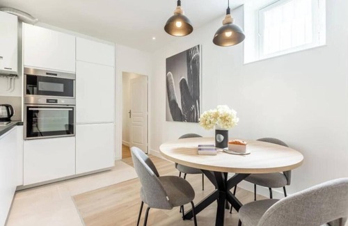 Faubourg-du-Roule Apartment | Chic Paris Retreat: Central, Near Arc de Triomphe, Luxe Features