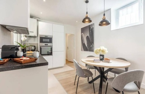 Faubourg-du-Roule Apartment | Chic Paris Retreat: Central, Near Arc de Triomphe, Luxe Features