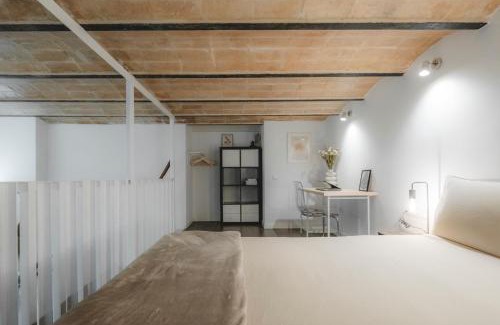 Poblenou Apartment | Chic Poble Nou Loft Terrace & Close to The Beach