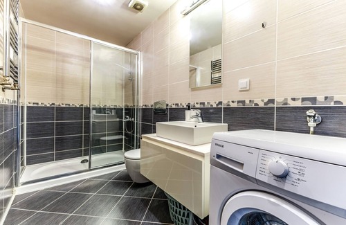 Bomonti Apartment | Chic Residence Flat with Central Location in Sisli