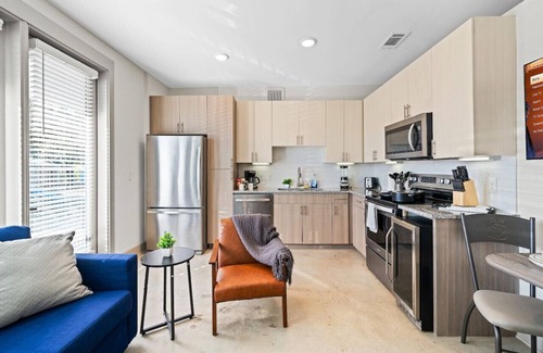 Fort Worth Apartment | Chic Retreat | Poolside Comfort Near TCU