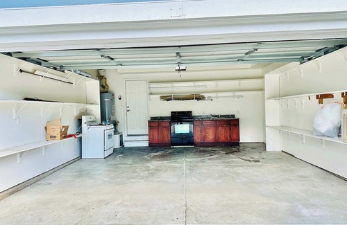 Reno House | Chic Sky Haven |4Bedrooms|Sleeps13