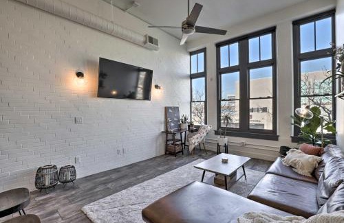 Rio Grande Apartment | Chic SLC Downtown Studio Loft Walk to Shops