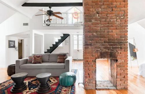 Faubourg Marigny Apartment | Chic Spot near the Lower French Quarter