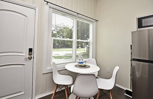Winter Garden Apartment | Chic Studio Apartment in Near Downtown Winter Garden