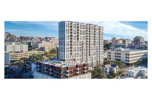 Civic District Apartment | Chic Studio Deluxe Hotel Suite in the Heart of Austin