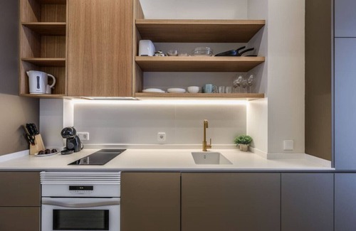 Chueca Apartment | Chic Studio Steps from Gran Vía, Madrid