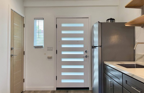 North Hollywood Apartment | Chic studio with AC and WiFi in fabulous Los Angeles