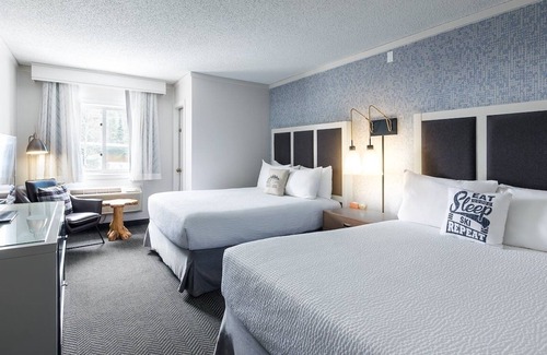 Steamboat Springs Hotel | Chic Suite Steps to Gondola: Heated Pool & Hot Tub Await Your Stay! Pets Welcome