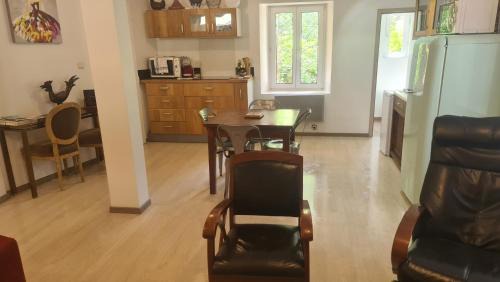 Le Bonhomme Apartment | chic t3 60 m2 cosy 1 a 6 personnes rando, nature, bike park, station de ski
