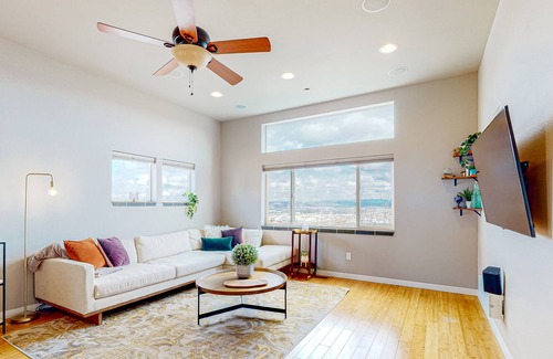 Hilltop House | Chic townhome with rooftop deck, city & mountain views & outdoor kitchen