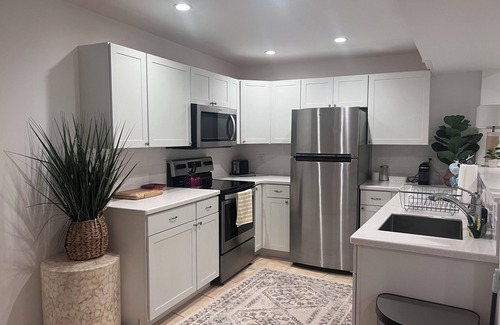 Eckington Apartment | Chic Urban Retreat in Washington DC: Near National Mall-Convention Center