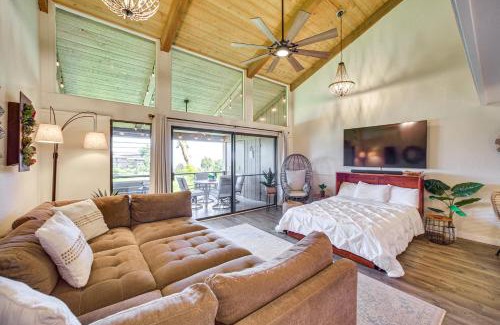 Waikoloa Apartment | Chic Waikoloa Condo with Lanai and Complex Pools!