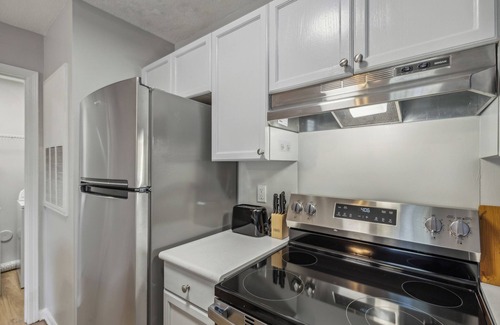 Westover Apartment | Chick Retreat With Fayetteville Charm (cb)