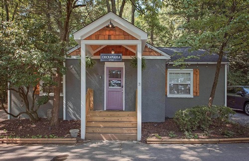 Lookout Mountain Cottage | Chickamauga Suite on Lookout Mountain