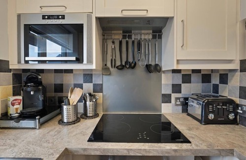 Stelling Minnis House | Chickens, local pubs and country walks!