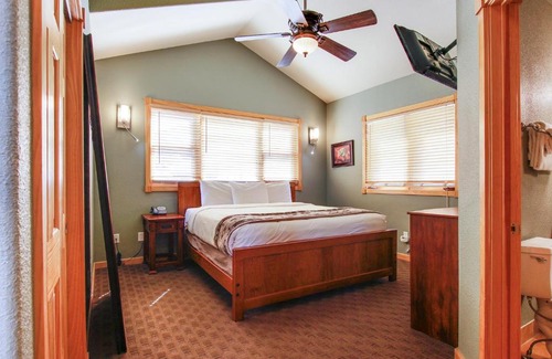 Estes Park Apartment | Chief Cheley Peak 40A Condo