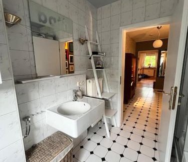 Arlaching Apartment | Chiemsee-Hafen Gemütliche Wohnung am Chiemsee