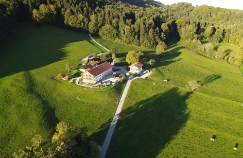 Bernau am Chiemsee Apartment | Chiemseeblick für 2-5 Personen