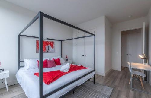 East Orange Apartment | Chill & Book Now! 2BR Apt with Parking & Sleeps 12