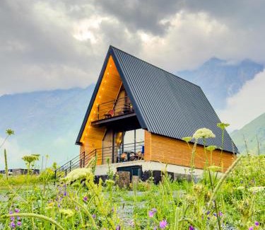 Stepantsminda House | Chill inn kazbegi