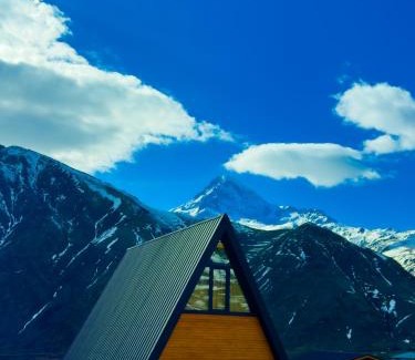 Stepantsminda House | Chill inn kazbegi