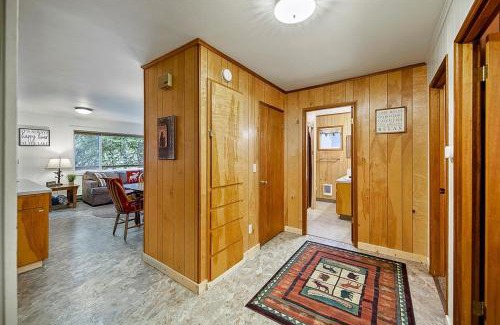 Joseph House | Chimney Lake