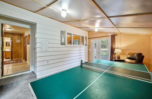 Joseph House | Chimney Lake