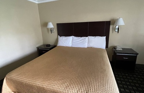 Chino Hotel | Chino Motel