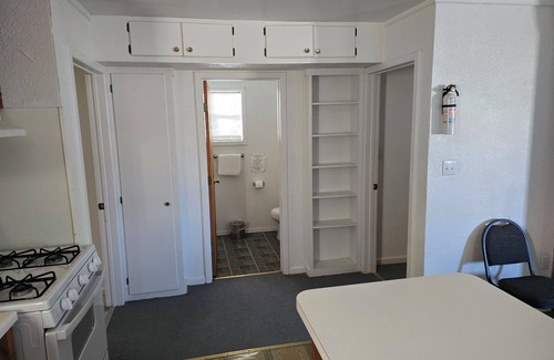 Study Butte-Terlingua Hotel | Chisos Mining Co Motel