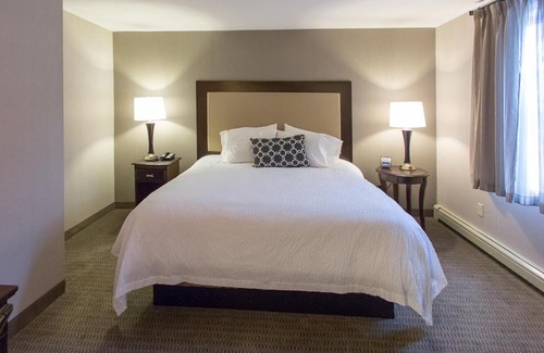 Sterling Hotel | Chocksett Inn