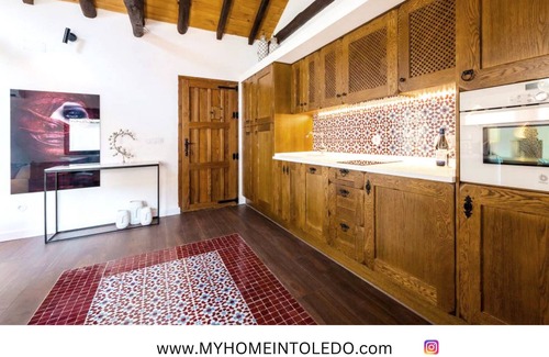 Toledo City Center House | ~CHOCOLAT~ by myhomeintoledo-com